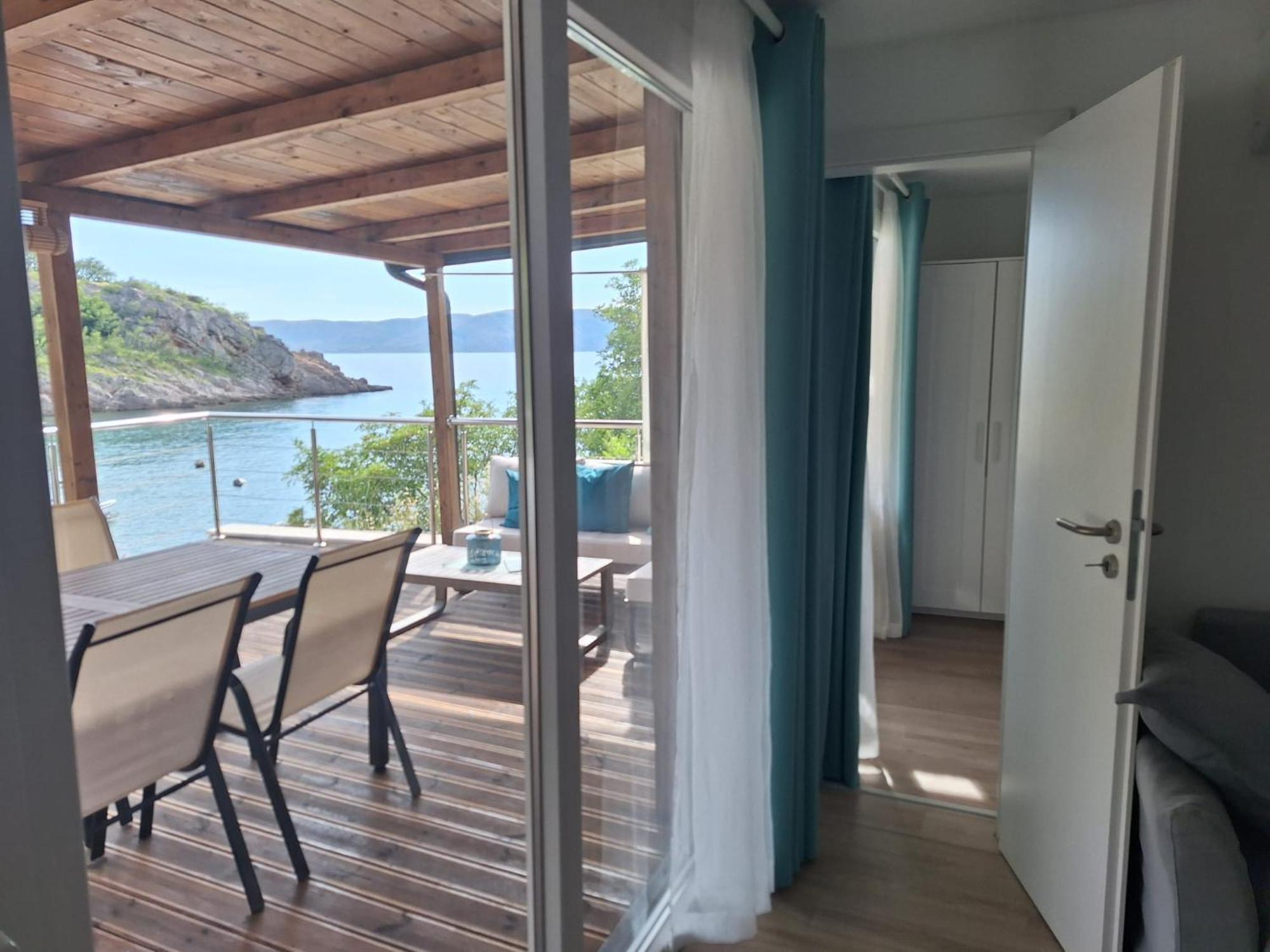 Boora Glamp Experience & Heated Infinity Pool Hotel Senj  Exterior photo