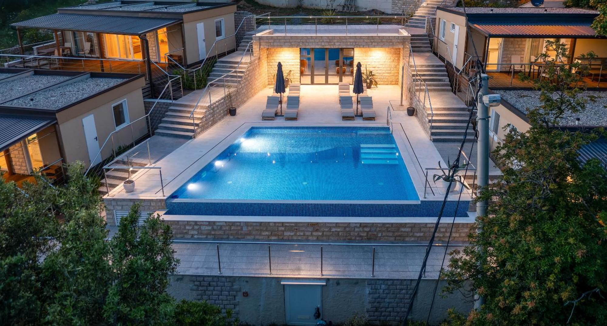 Boora Glamp Experience & Heated Infinity Pool Hotel Senj  Exterior photo