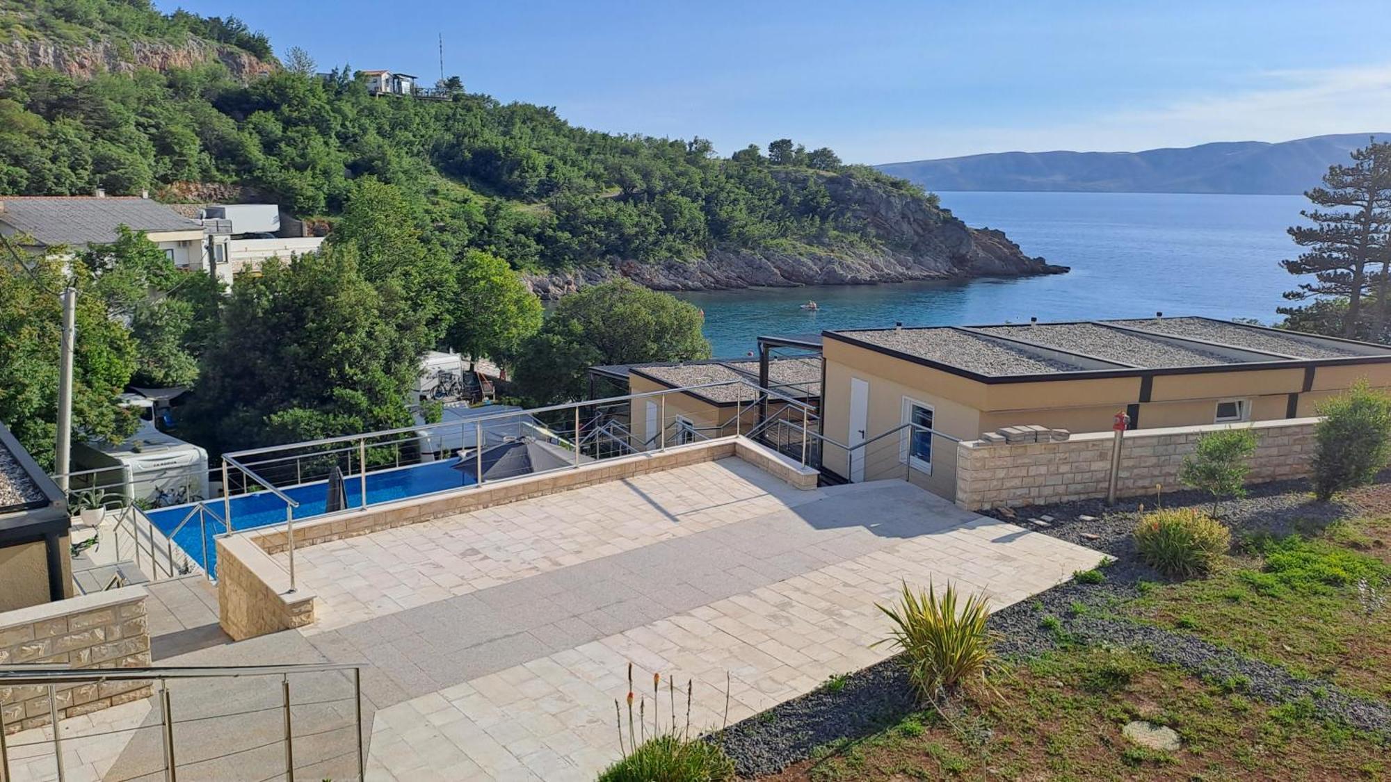 Boora Glamp Experience & Heated Infinity Pool Hotel Senj  Exterior photo