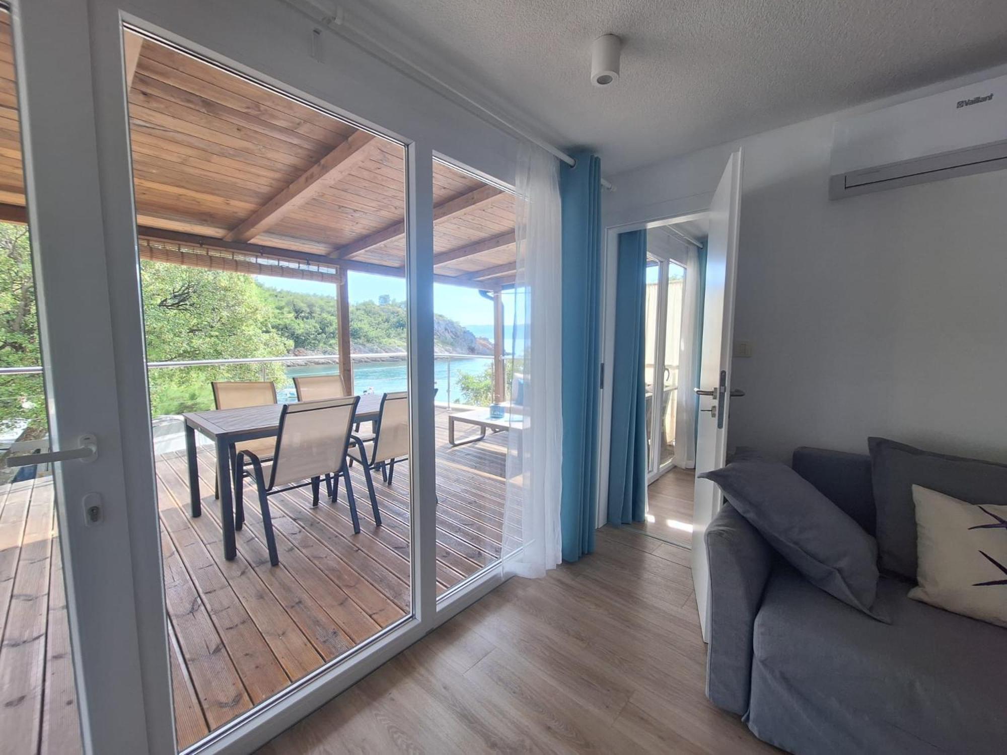 Boora Glamp Experience & Heated Infinity Pool Hotel Senj  Exterior photo